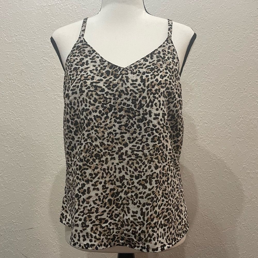 Leopard tank‎ adjustable
